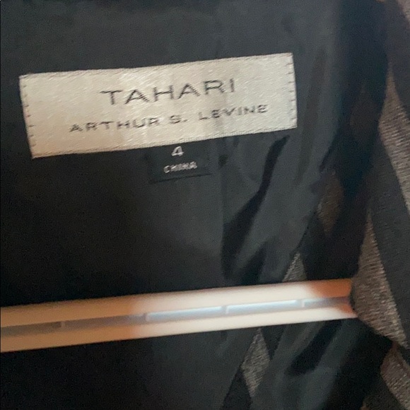 Blazer - Picture 2 of 4